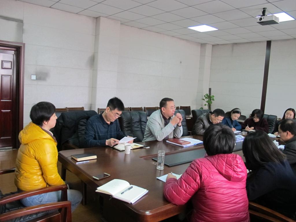 黄金娱乐城
召开运动会动员会议.jpg