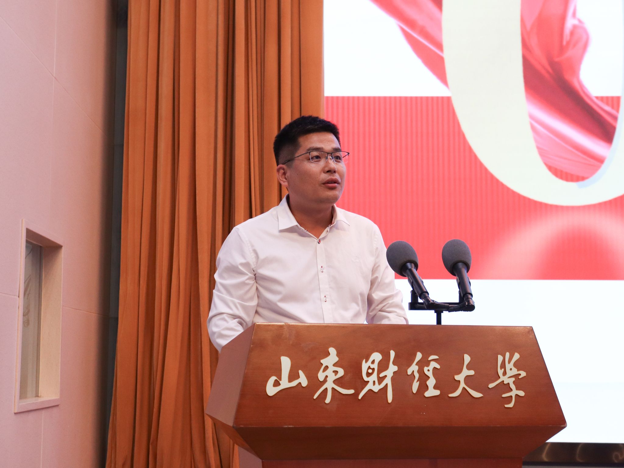 黄金娱乐城