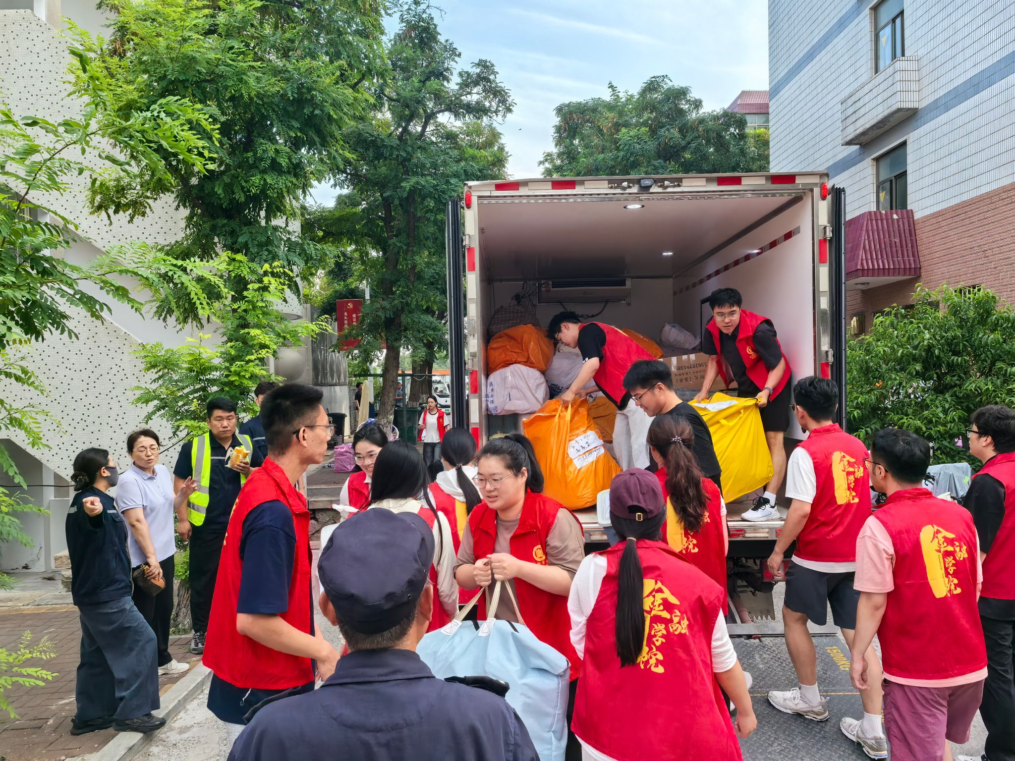 黄金娱乐城
