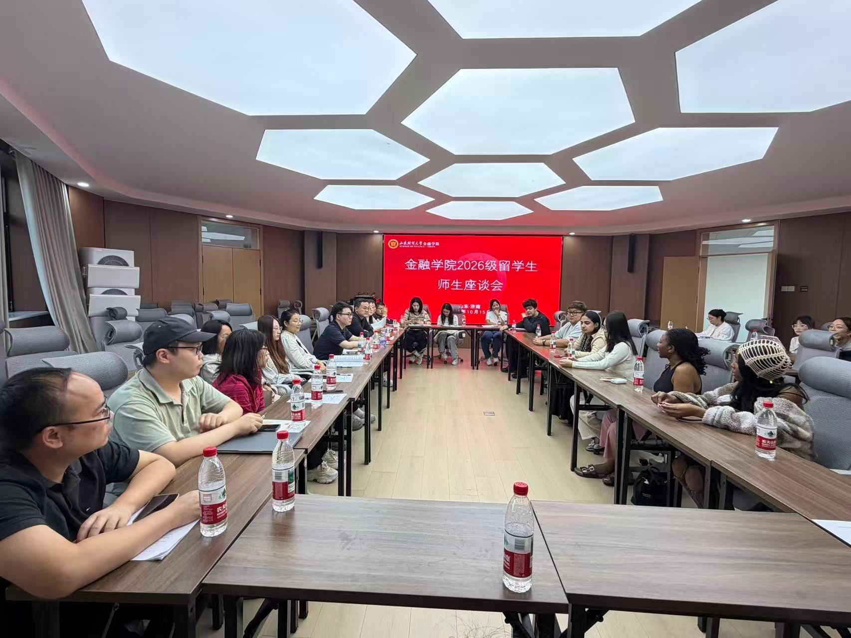 黄金娱乐城